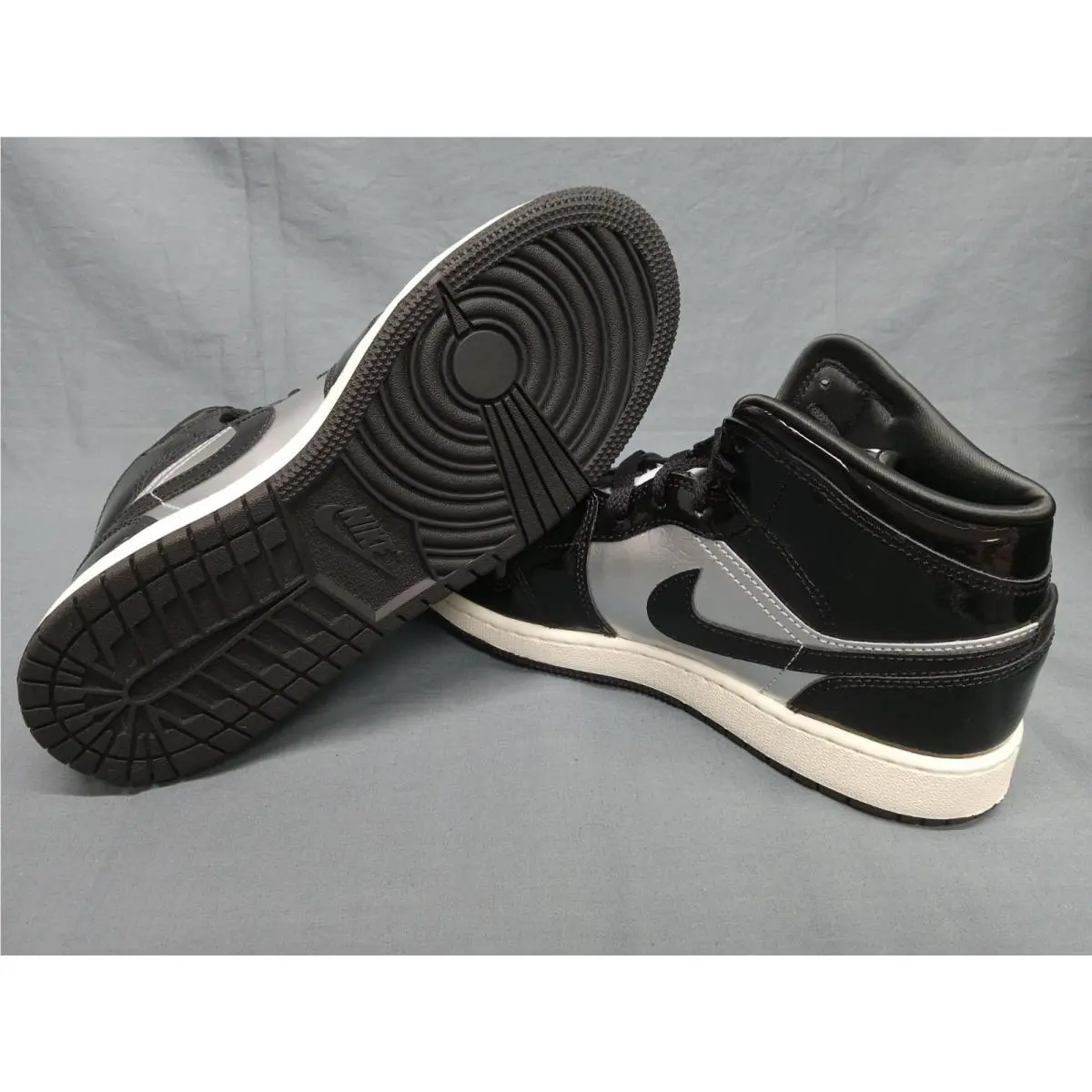 Nike shoes - Jordan Air 1 Mid GS - FZ3938 001 - Black (UPC: 197600882379) 0