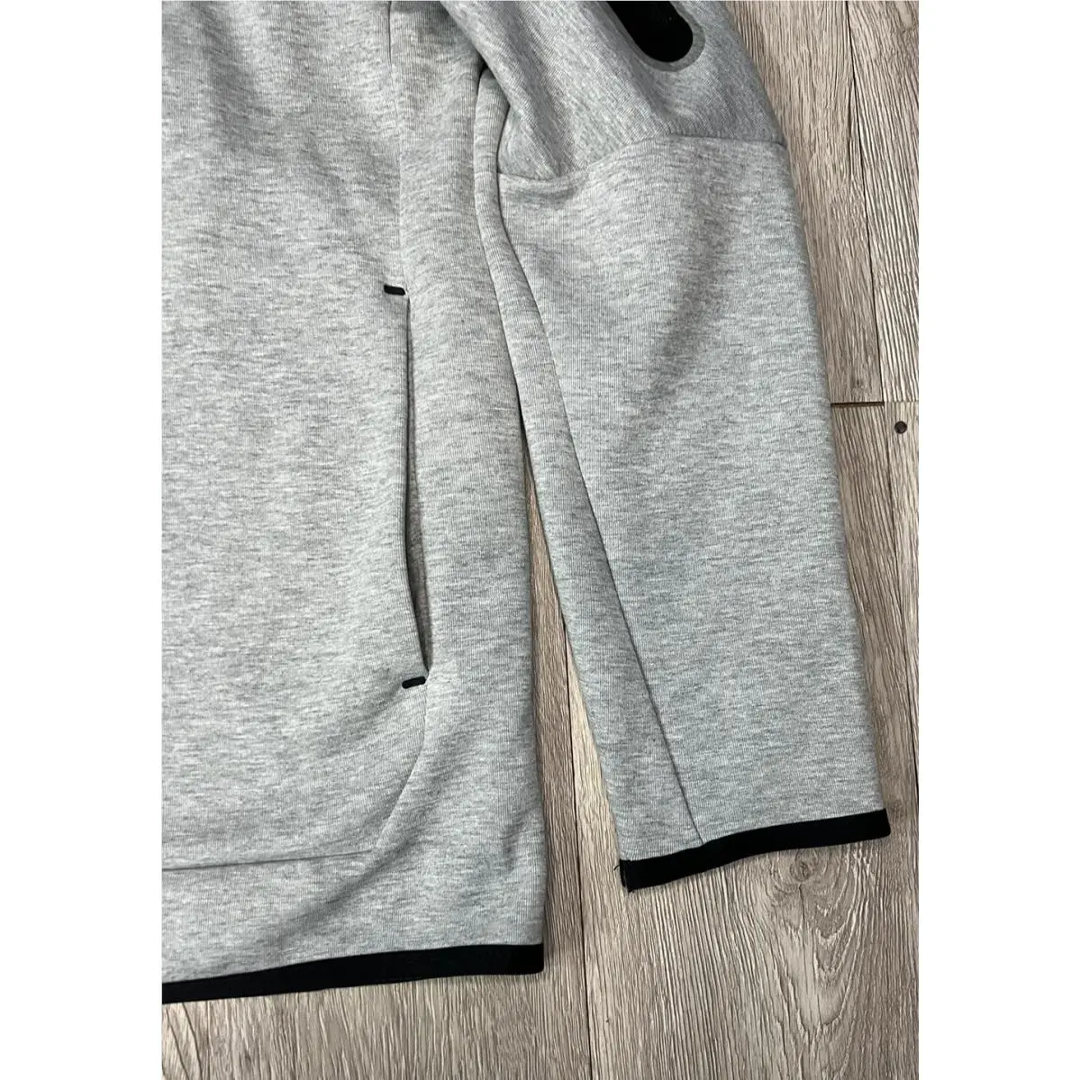 Nike clothing - CU4489-010 - CU4489-010 - Gray (UPC: 0194493750181) 4