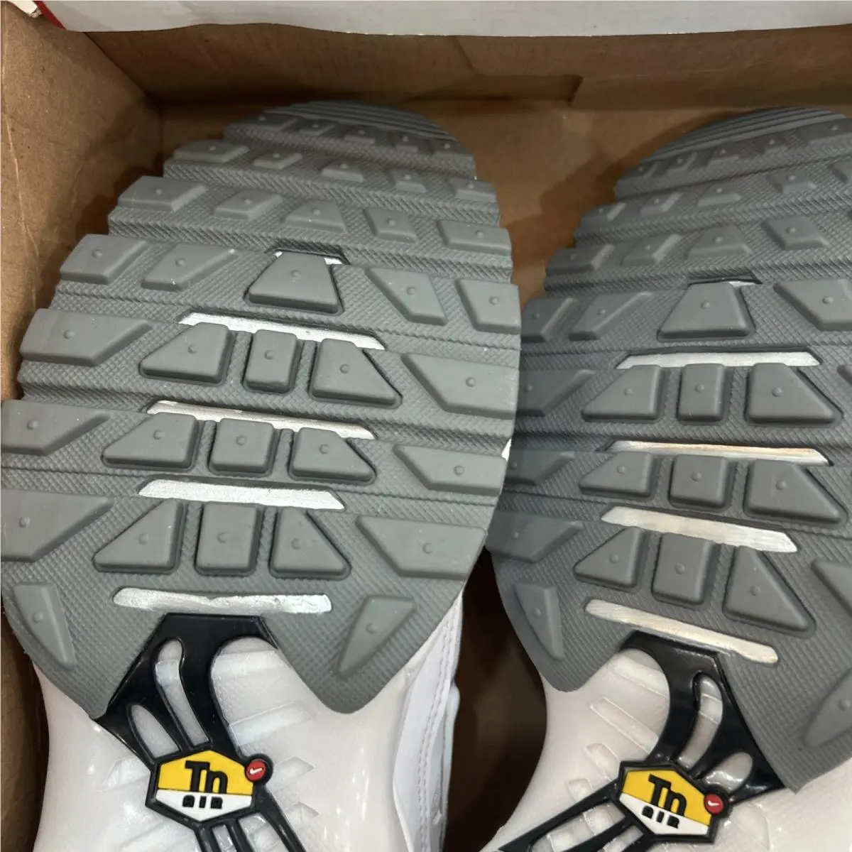 Nike shoes - Nike Air Max Plus - Air Max Plus - 604133-139 - White 6