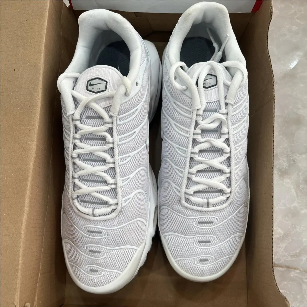 Nike shoes - Nike Air Max Plus - Air Max Plus - 604133-139 - White 2