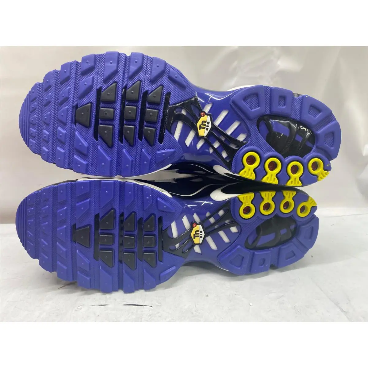 Nike shoes - Nike Air Max Plus - Air Max Plus - DB0682-100 - White/Black-Persian Violet 3