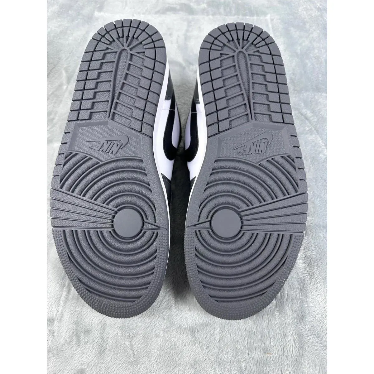 Nike shoes - Nike Air Jordan 1 Low - 553558-152 - White 8