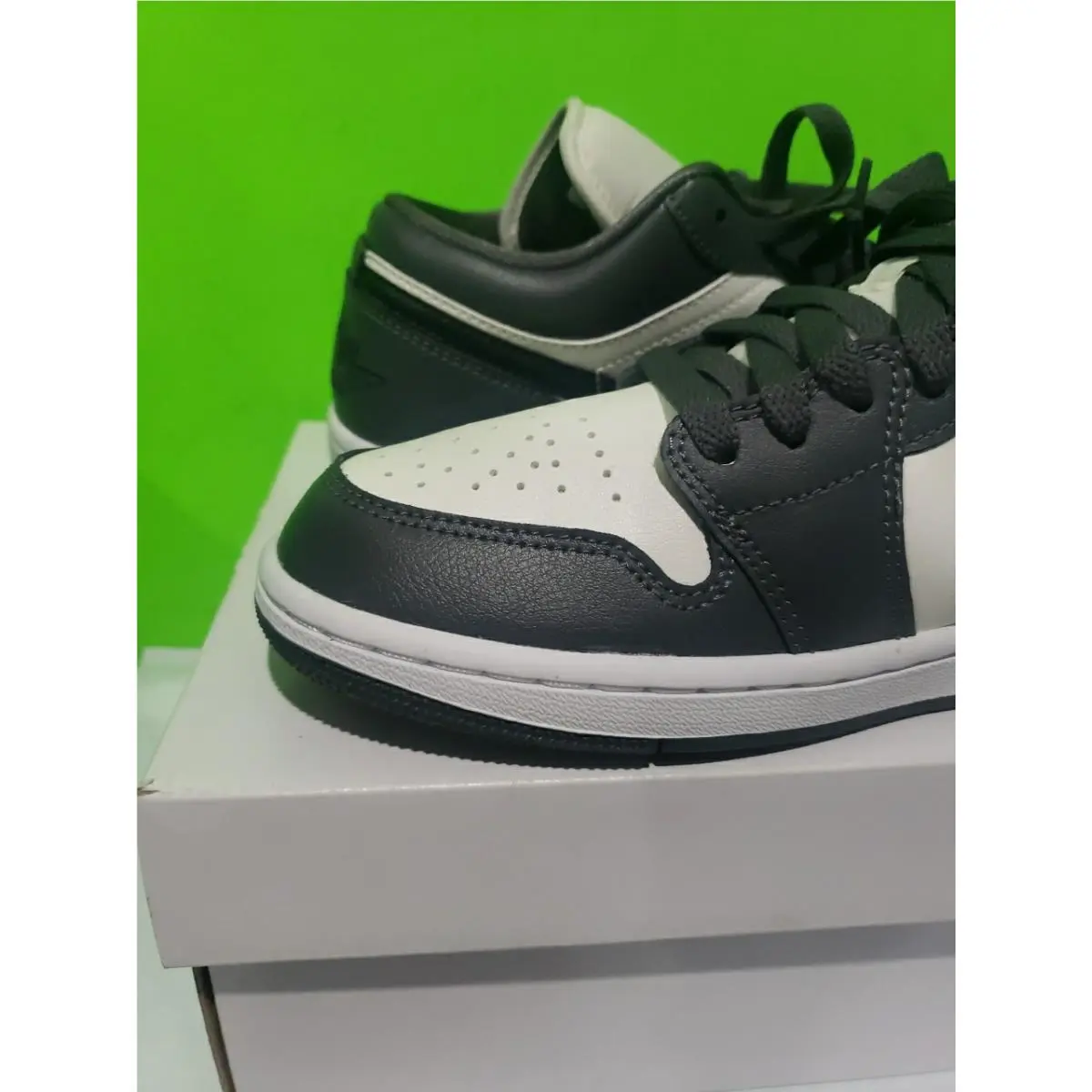 Nike shoes - Nike Air Jordan 1 - Air - 553558-152 - Gray 4