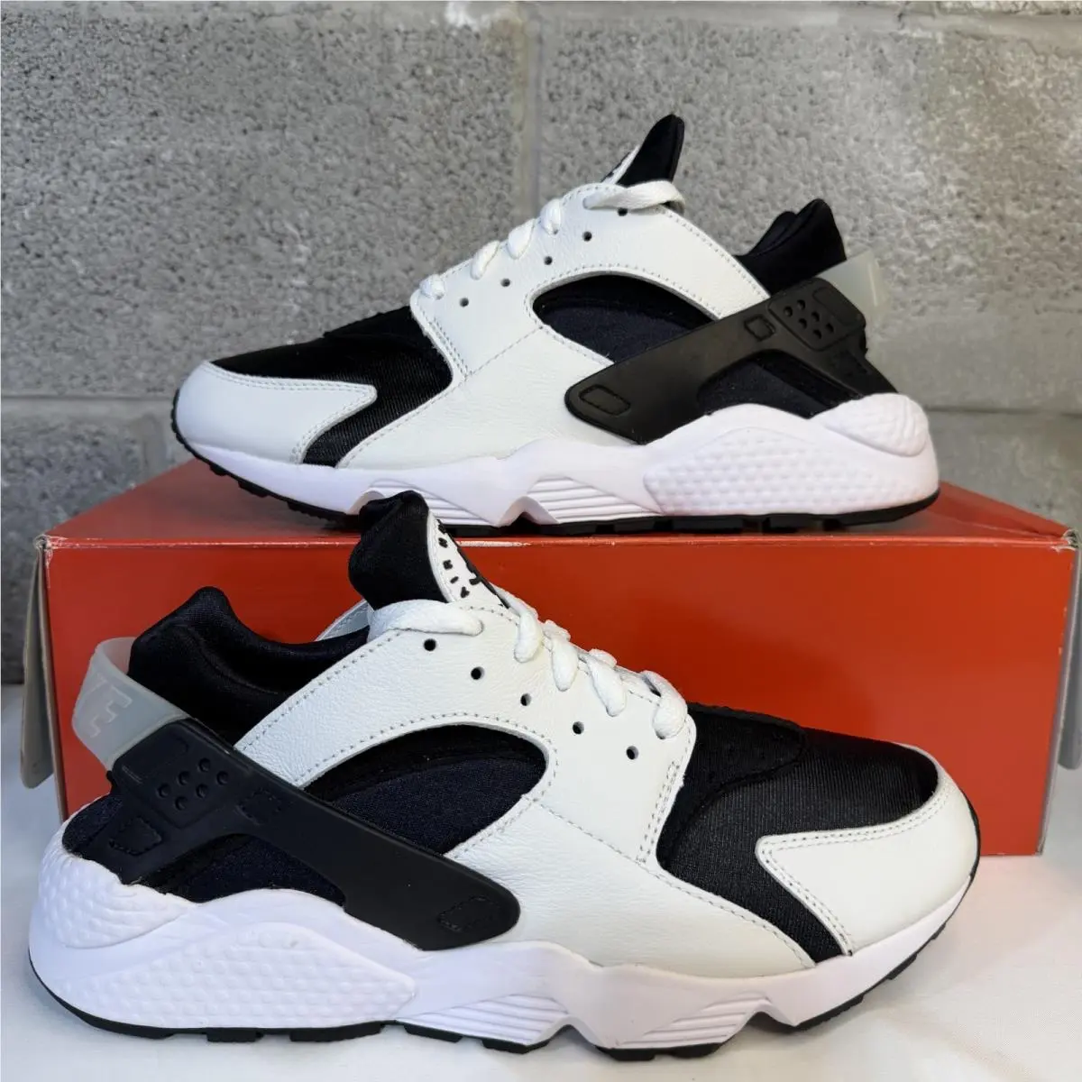 Nike shoes - Nike Huarache - Huarache - DD1068-001 - Black 0