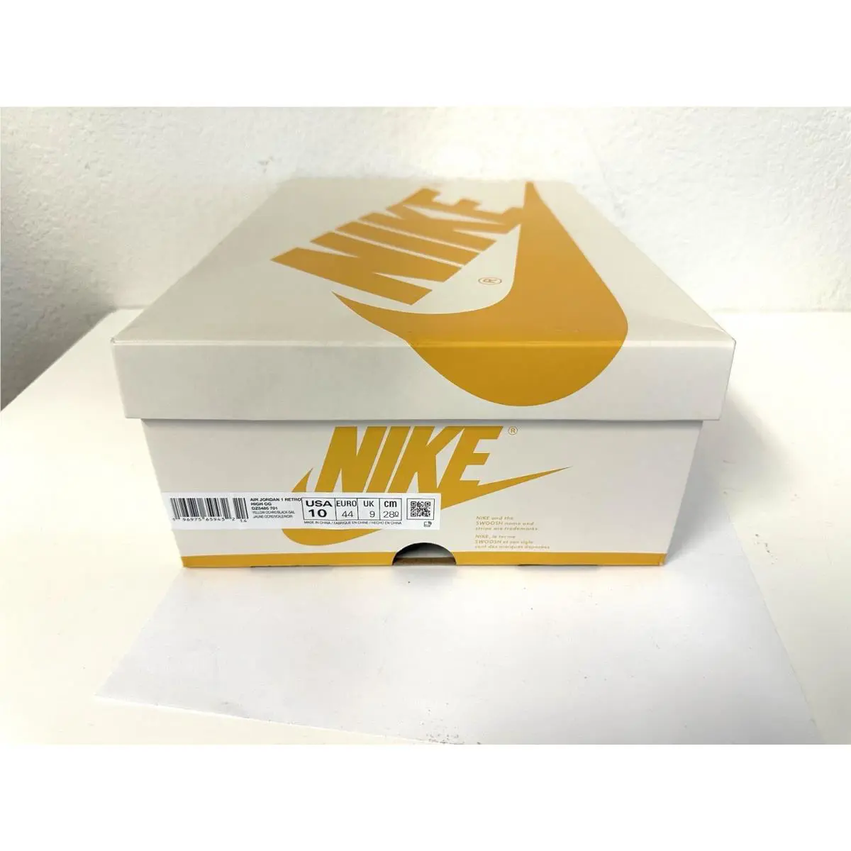 Nike shoes - Nike Air Jordan 1 - Air - DZ5485-701 - mustard 12