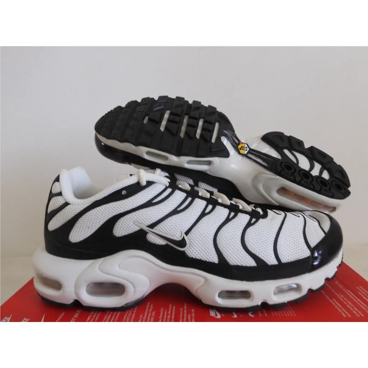 Nike Air Max Plus Essentials+ Panda Phantom-black-phantom Sz 9 FV6264-001