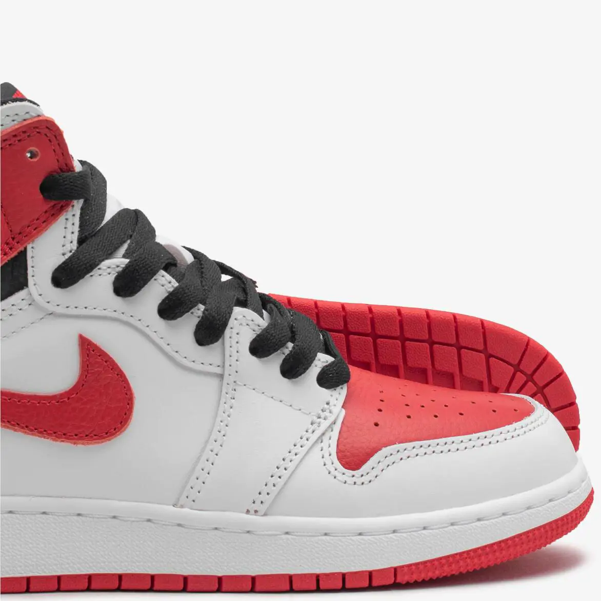 Nike shoes - Air Jordan 1 Retro High - 575441 161 - White/ University Red-Black 2