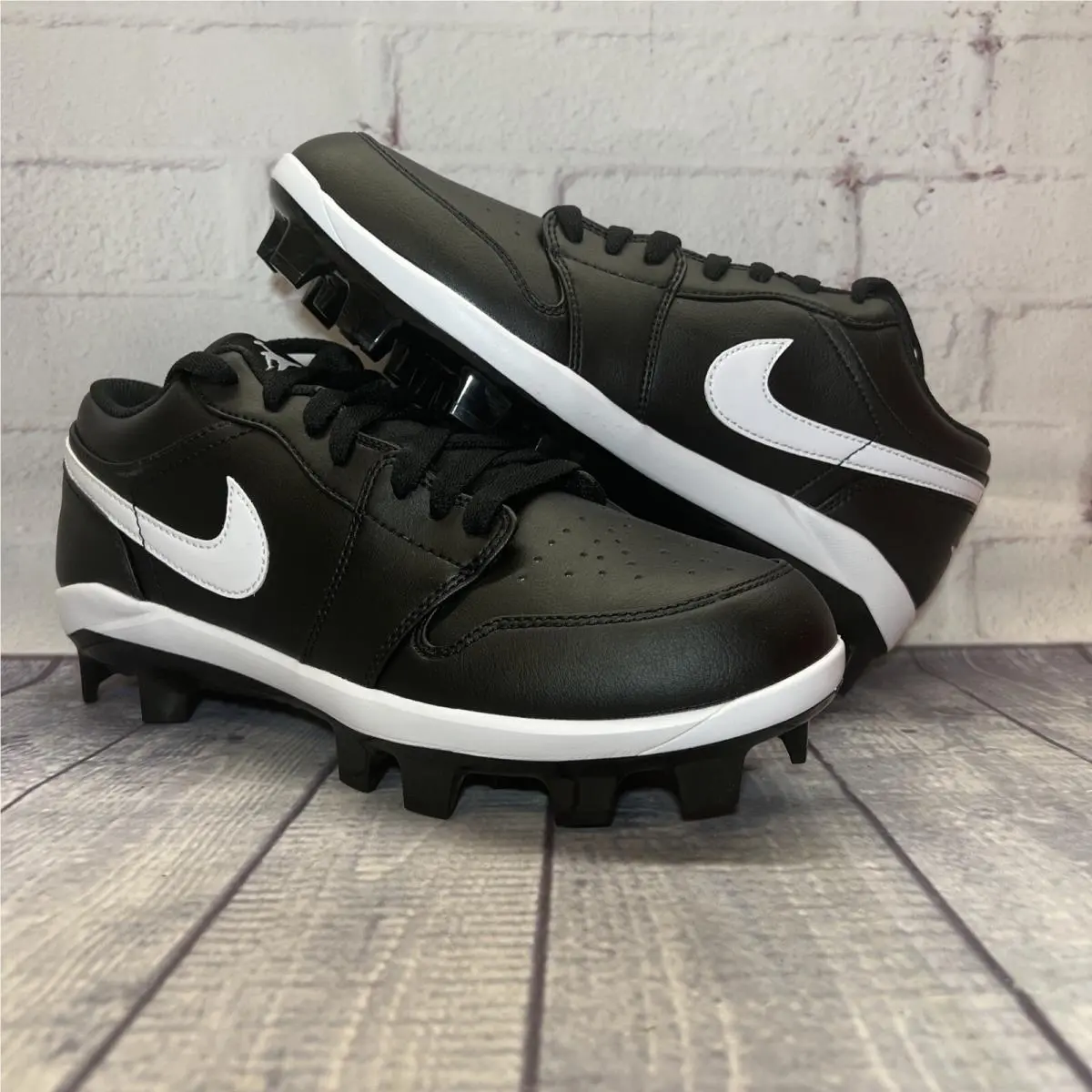 Nike Air Jordan 1 Low Black White Baseball Cleats CJ8524-001 Men’s Size 8.5