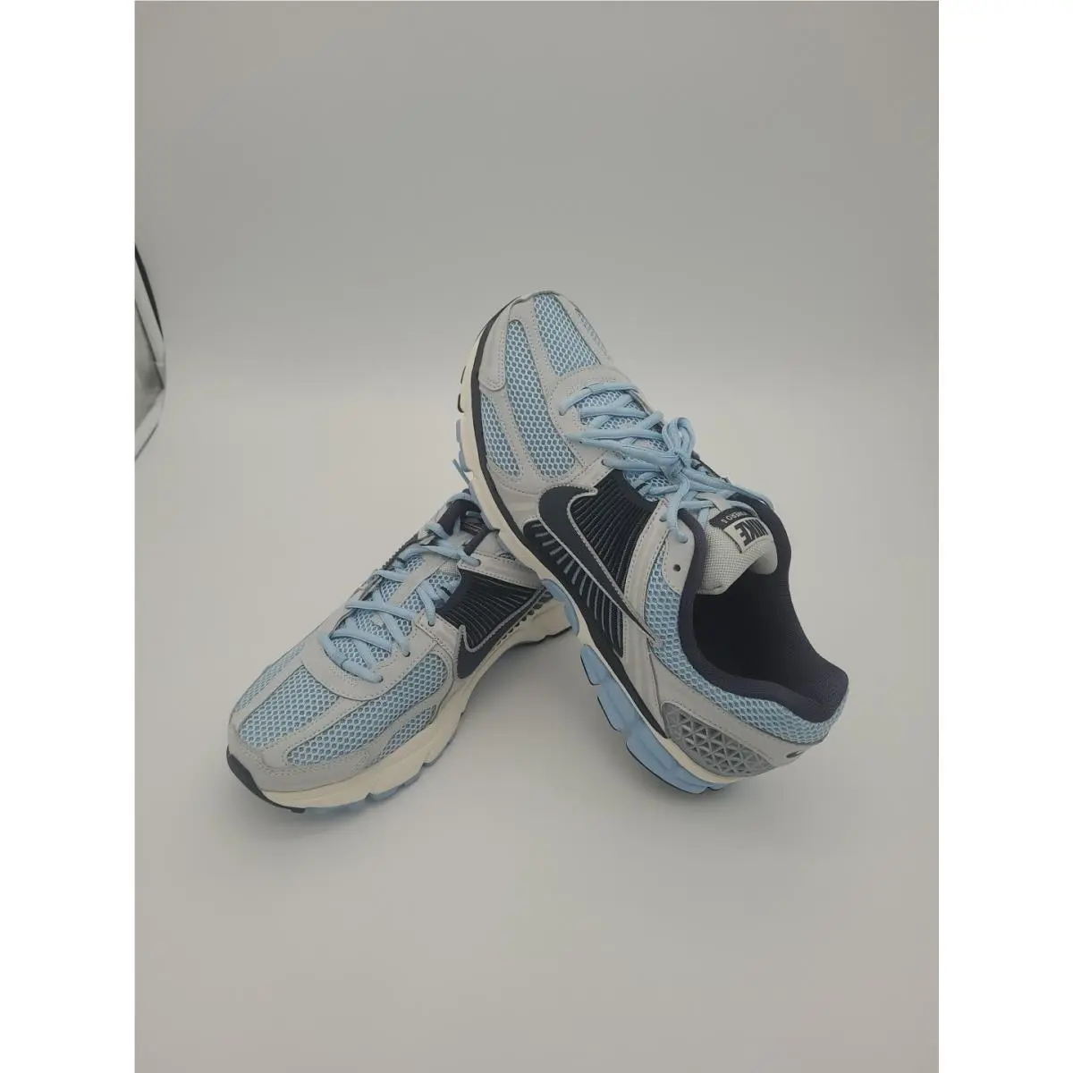 Nike Zoom Vomero 5 Psychic Blue Men`s Size 9 FB9149 402 Thunder No Lid See