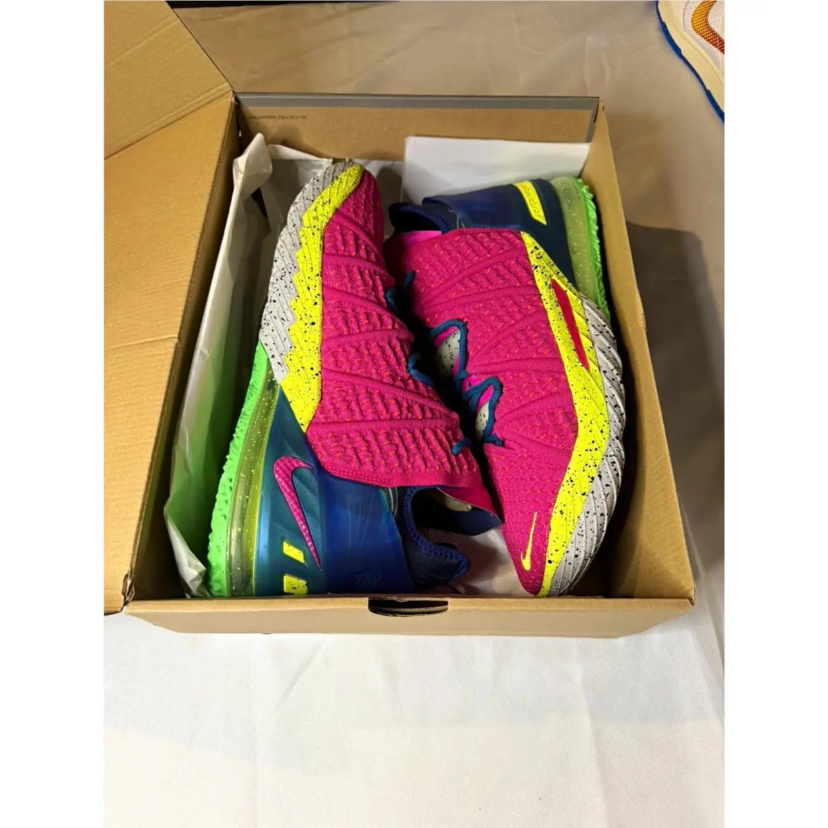 Nike Lebron 18 Xviii Los Angeles By Day Size 14 OG Box DB8148-600