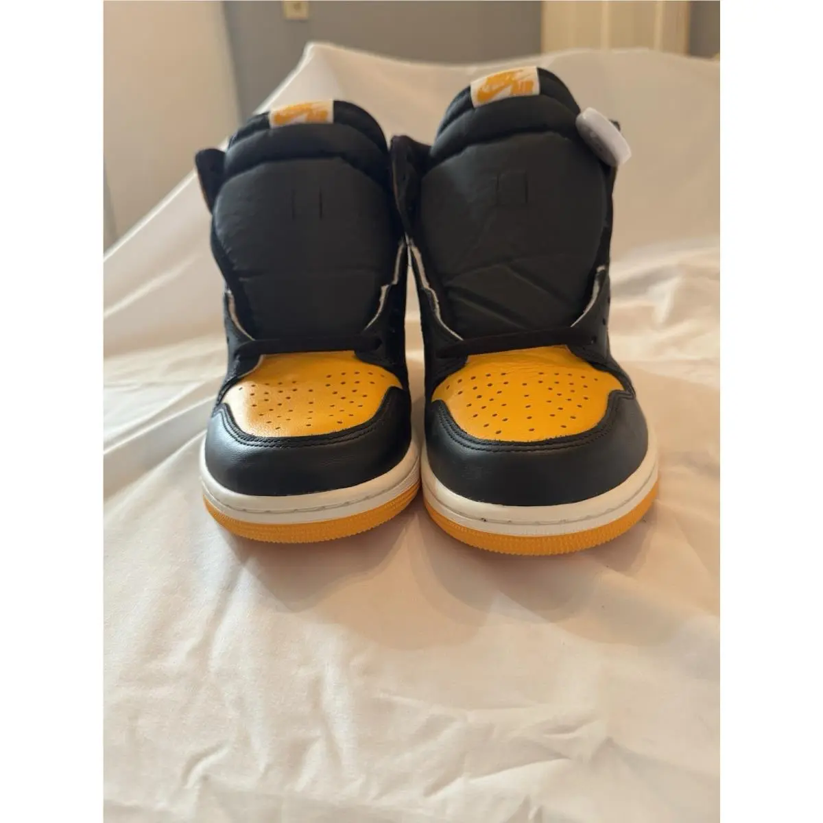 Nike shoes - Nike Air Jordan 1 - Air - 555088711 - Yellow (UPC: 196149163840) 11