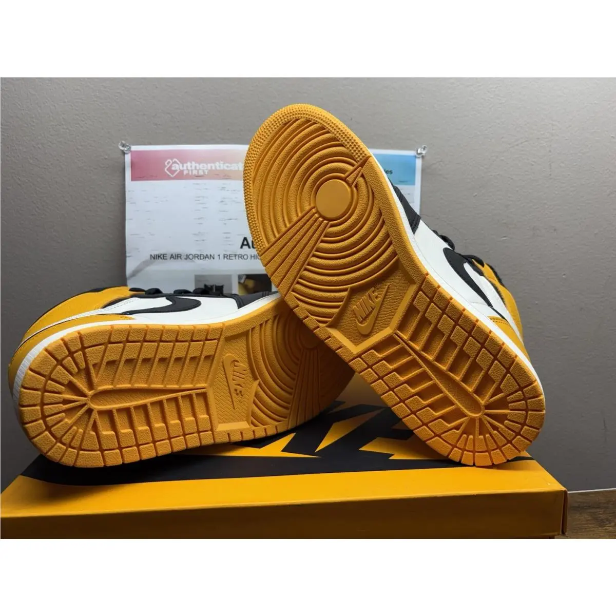 Nike shoes - Air Jordan 1 - Air - 555088-711 - Yellow 4