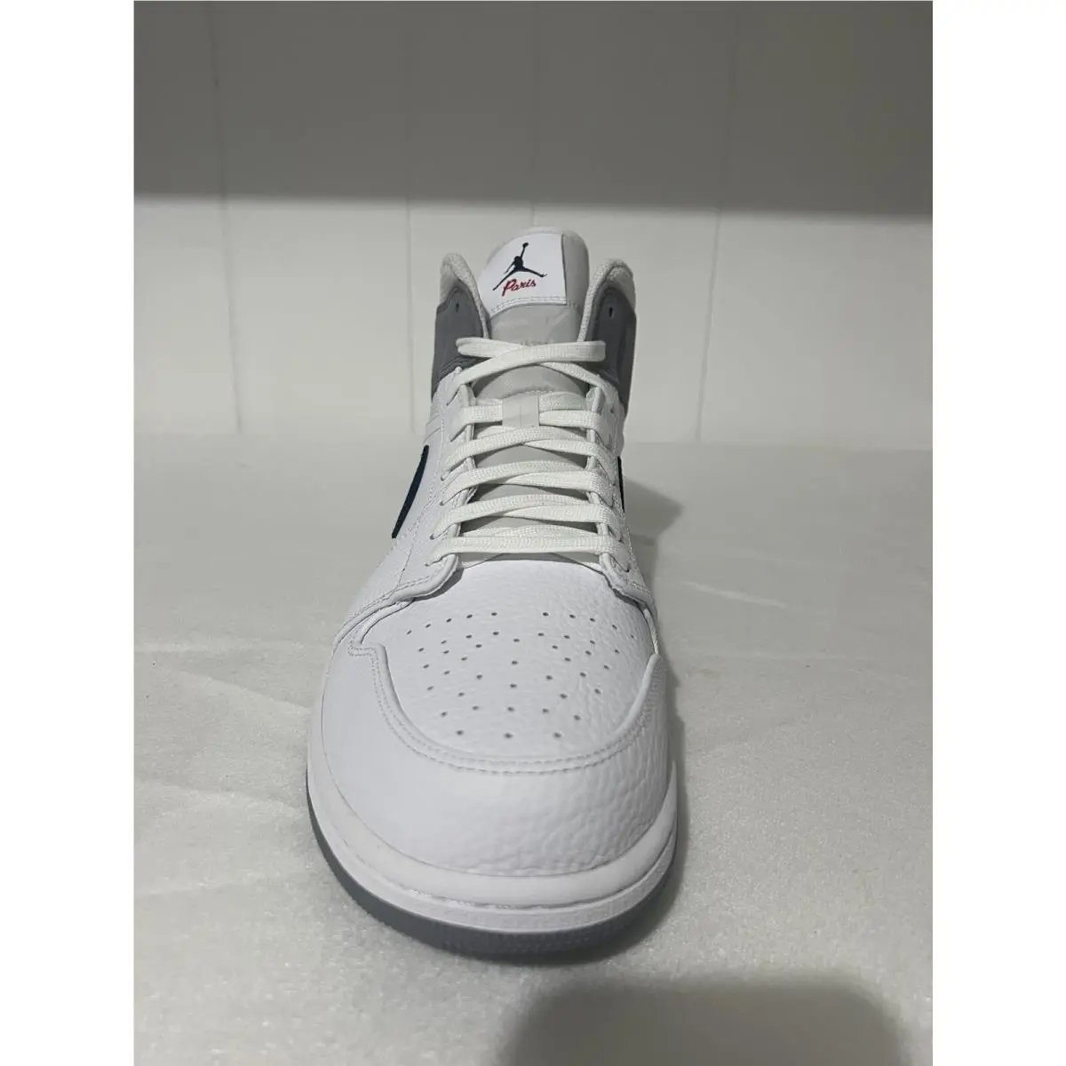 Nike shoes - Air Jordan 1 Mid - Air Mid - DR8038-100 - White 2