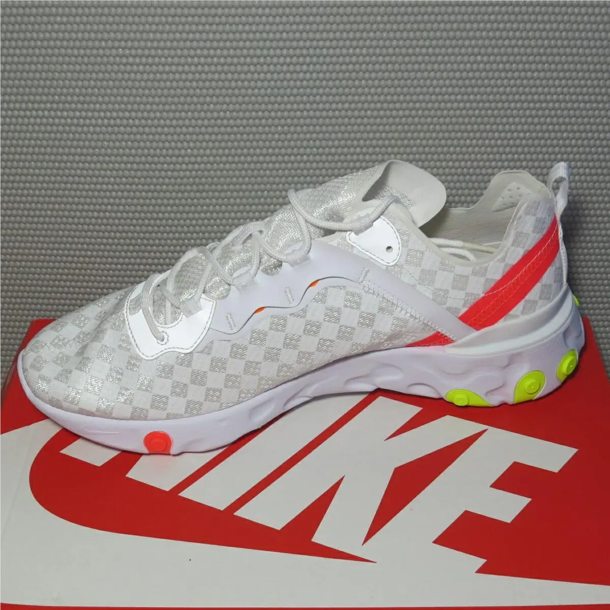 Nike shoes - Nike React Element - React Element - CJ0782-100 - White (UPC: 193149020234) 5