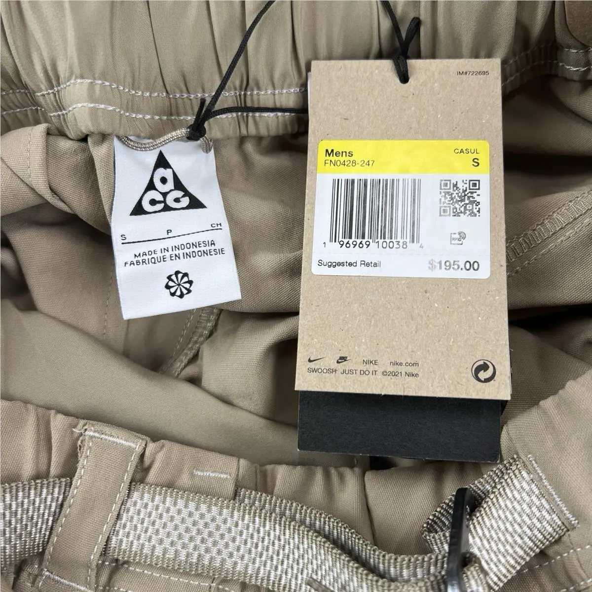 Nike clothing - FN0428247 - FN0428247 - Beige 5