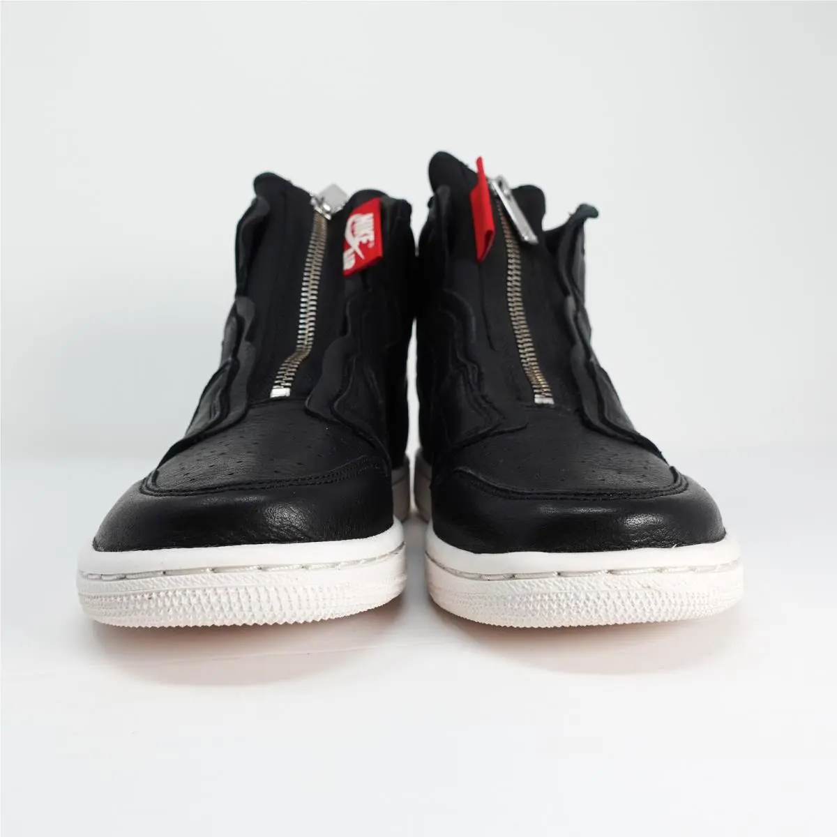 Nike shoes - Air Jordan 1 - Air - AT0575-006 - Black, Manufacturer: Black/Gym Red-Phantom (UPC: 091205324541) 3