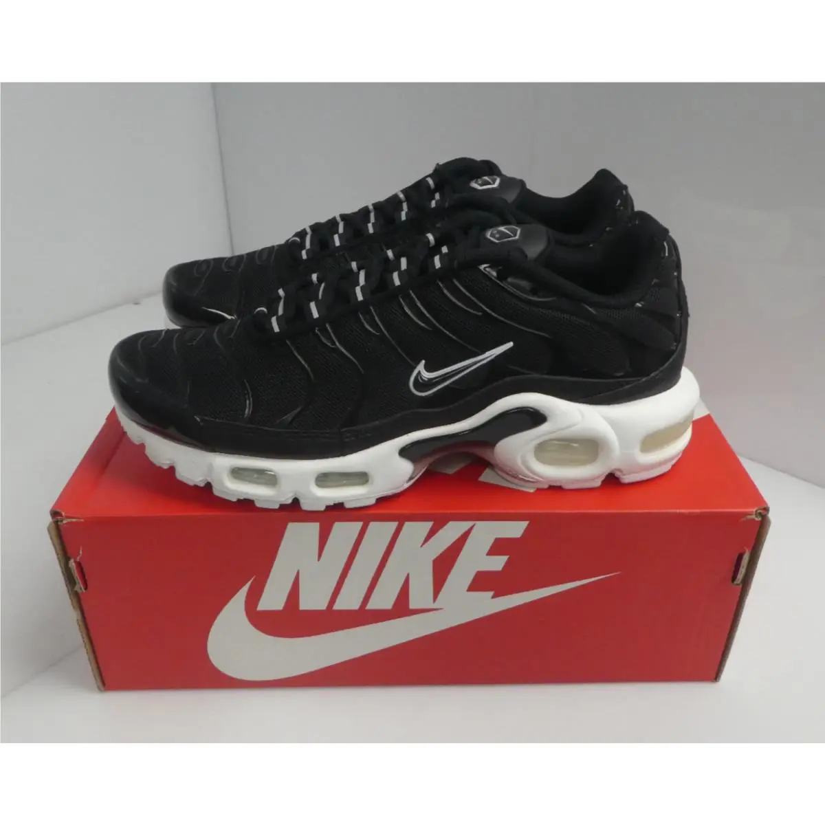 Nike shoes - Nike Air Max Plus - Air Max Plus - DM2362-001 - Black 1