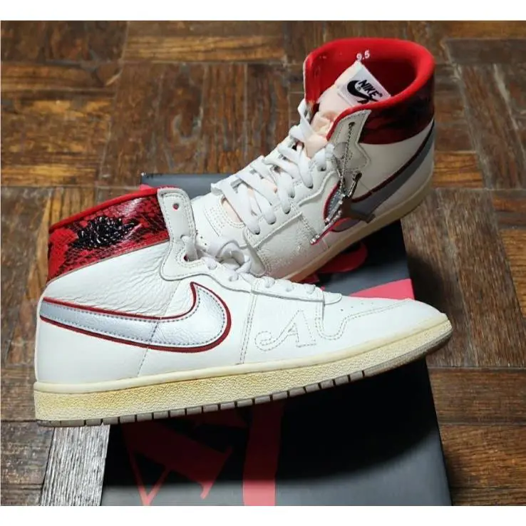 Nike shoes - Jordan Air Ship - Air Ship - FN8675-100 - Red, Manufacturer: Sail/Black/University Red/Metallic Platinum/Muslin 0