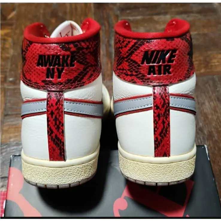 Nike shoes - Jordan Air Ship - Air Ship - FN8675-100 - Red, Manufacturer: Sail/Black/University Red/Metallic Platinum/Muslin 4