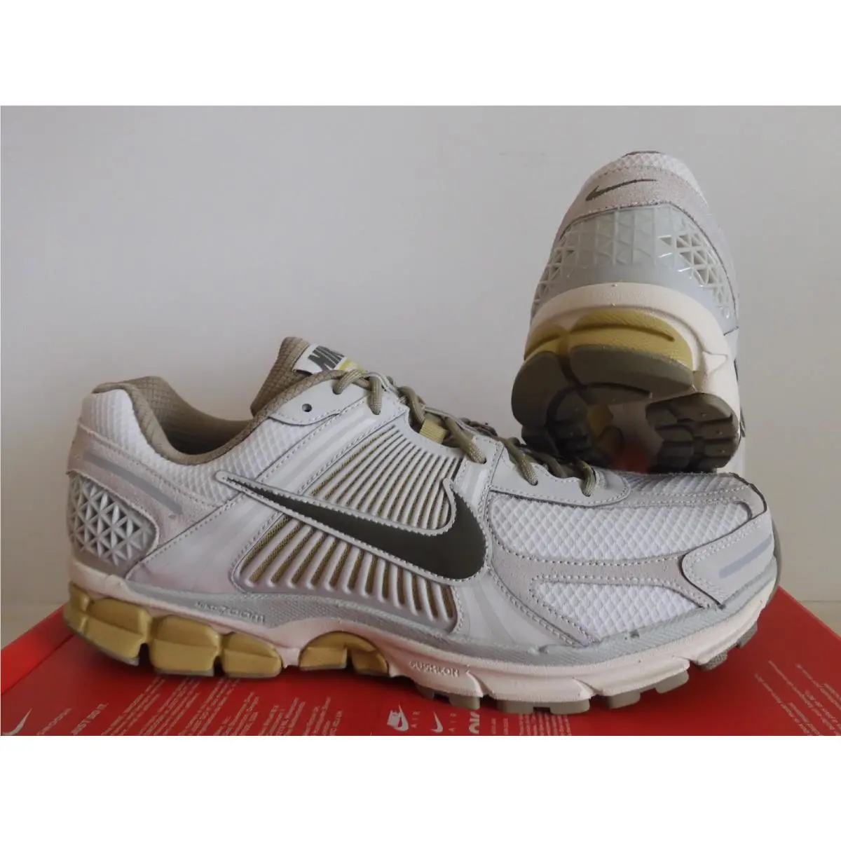 Nike shoes - Nike Zoom Vomero 5 - Zoom Vomero - FV0397-001 - Brown (UPC: 196969897154) 0