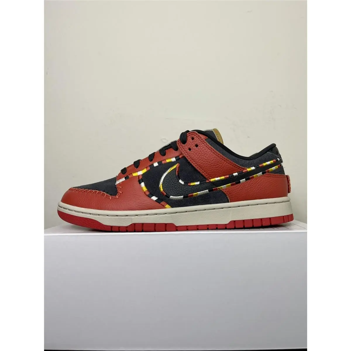 Nike shoes - Nike Air Max Solo - Air Max Solo - DJ3210-991 - White/Red 1