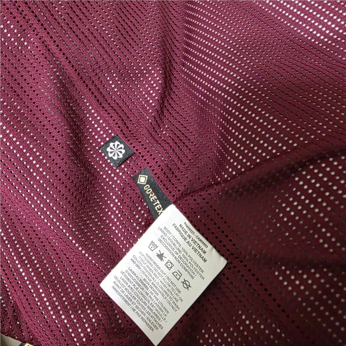 Nike clothing - Nike ACG - ACG - DQ4272-638 - Burgundy (UPC: 196150325930) 8