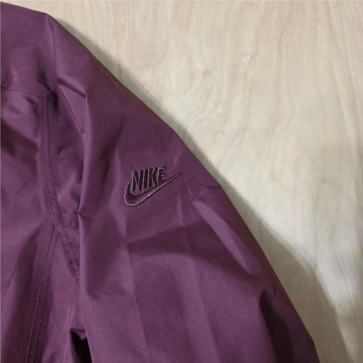 Nike clothing - Nike ACG - ACG - DQ4272-638 - Burgundy (UPC: 196150325930) 3