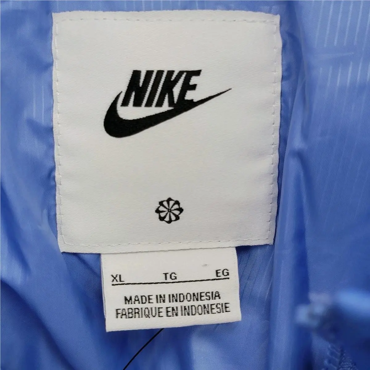 Nike clothing - Nike Sportswear Puffer Jacket - Sportswear Puffer Jacket - FB7368-410 - Blue 2