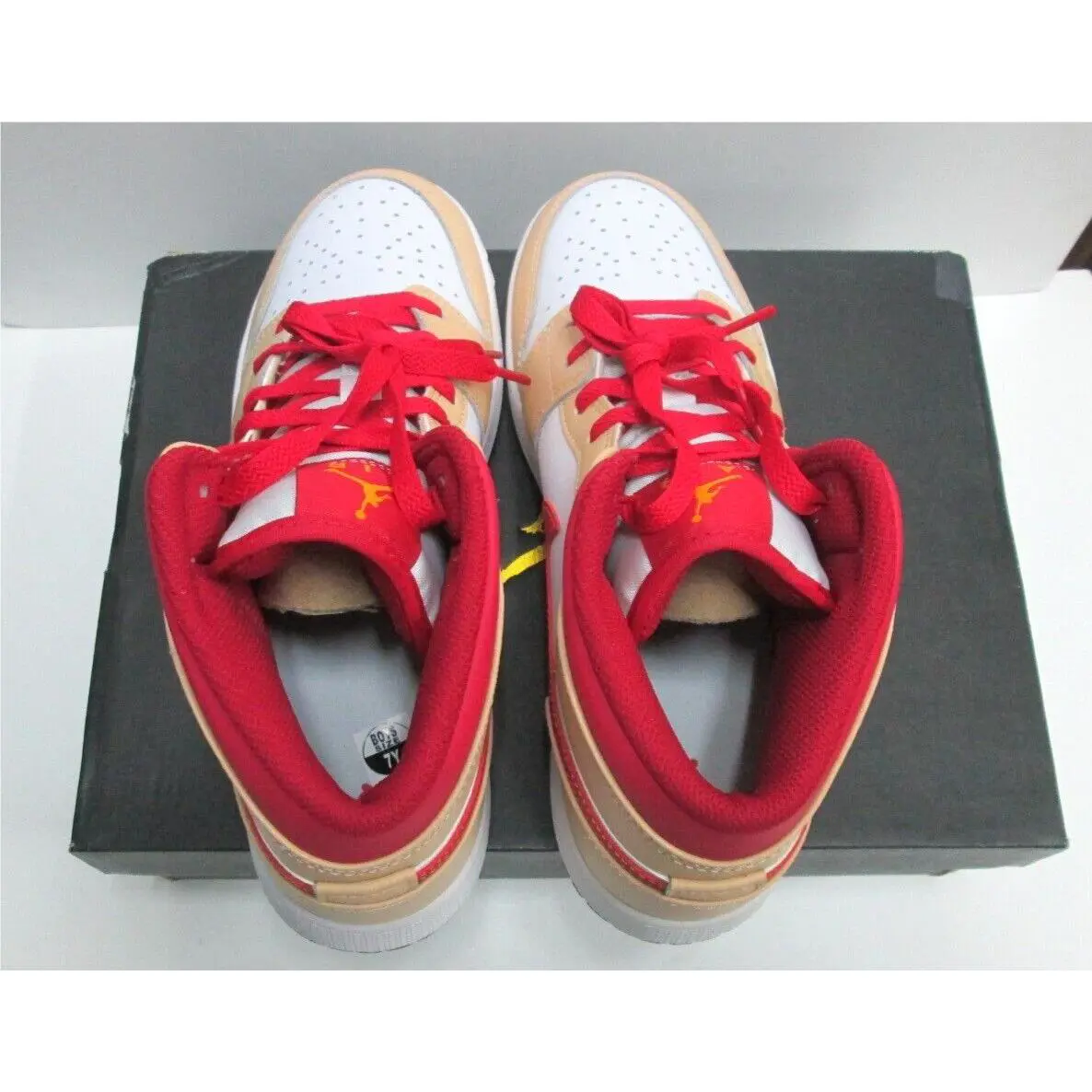 Nike shoes - Nike Air Jordan 1 - Air - 554725-201 - Beige 4
