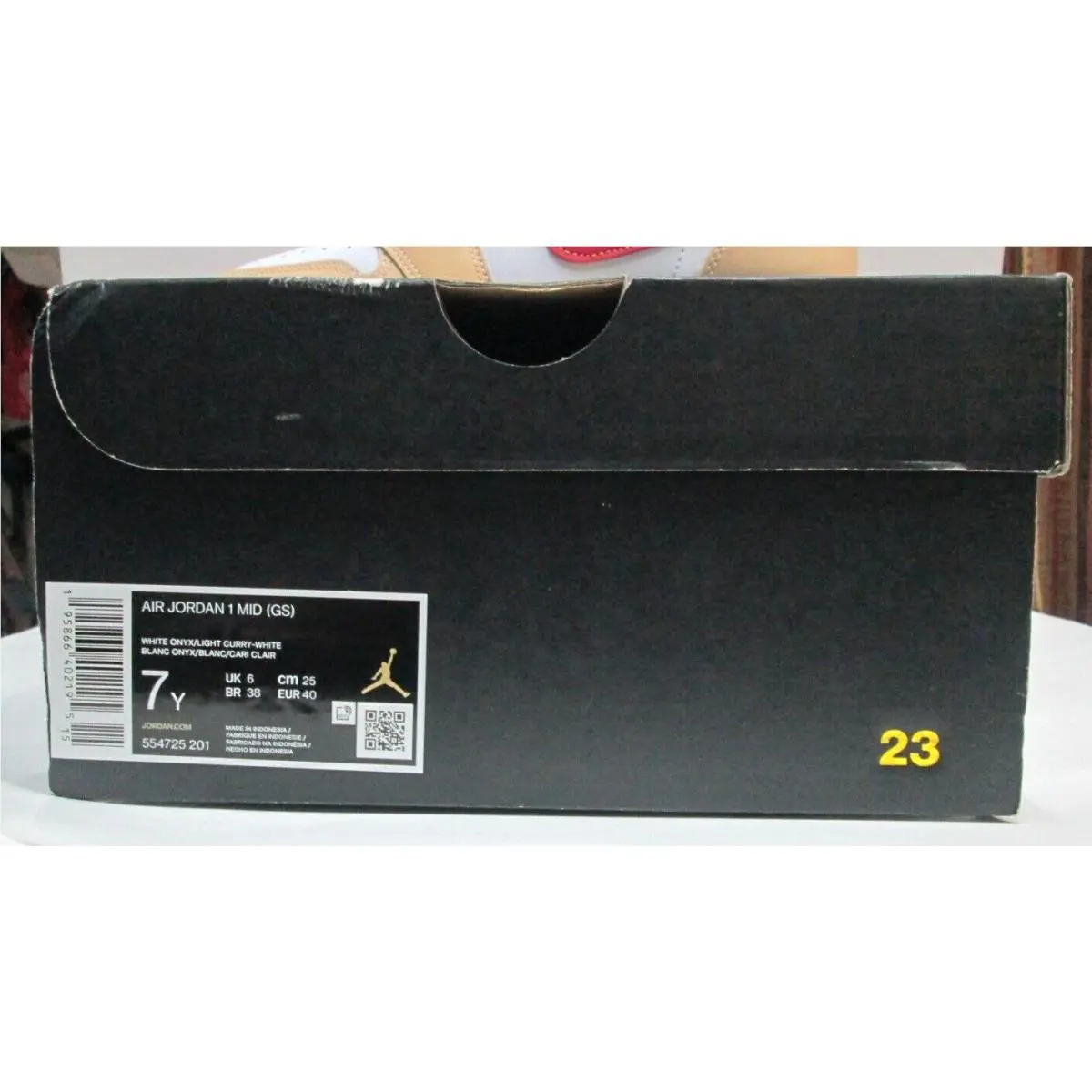 Nike shoes - Nike Air Jordan 1 - Air - 554725-201 - Beige 5