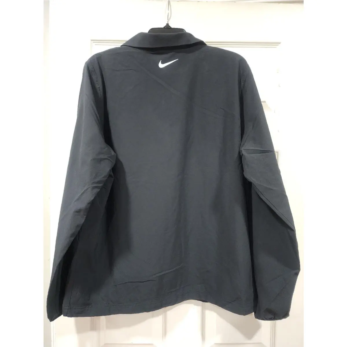 Nike clothing - Nike Tour Men`s Repel Full-Zip Golf Jacket - FQ0461-010 - Black / White 4