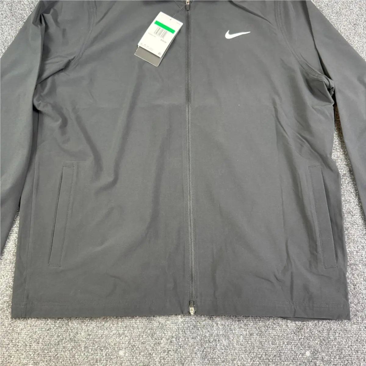 Nike clothing - Nike Tour Men`s Repel Full-Zip Golf Jacket - FQ0461-010 - Black / White 1
