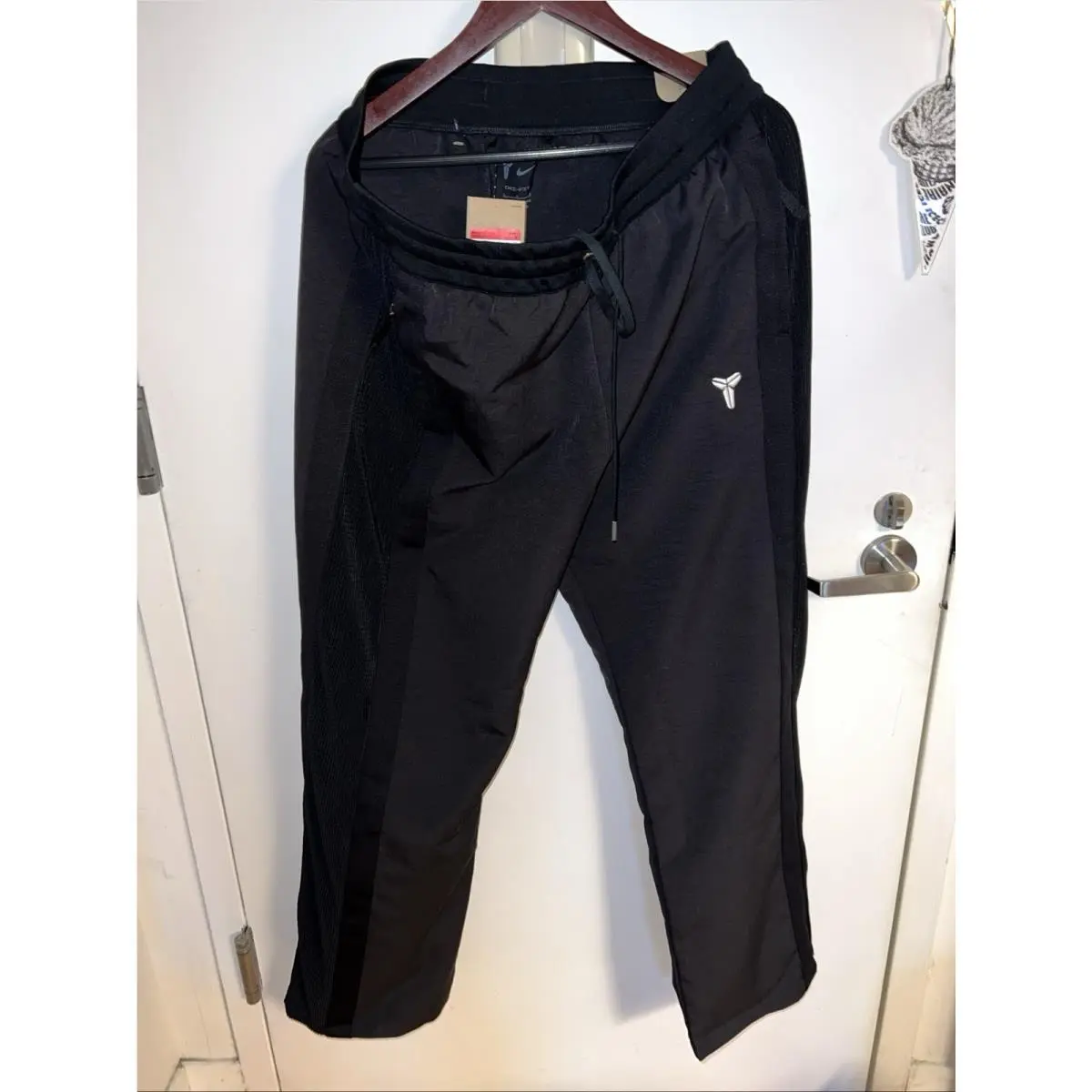 Nike Kobe Bryant Mamba Pleated Pants Black White IB0009-010 Mens Medium