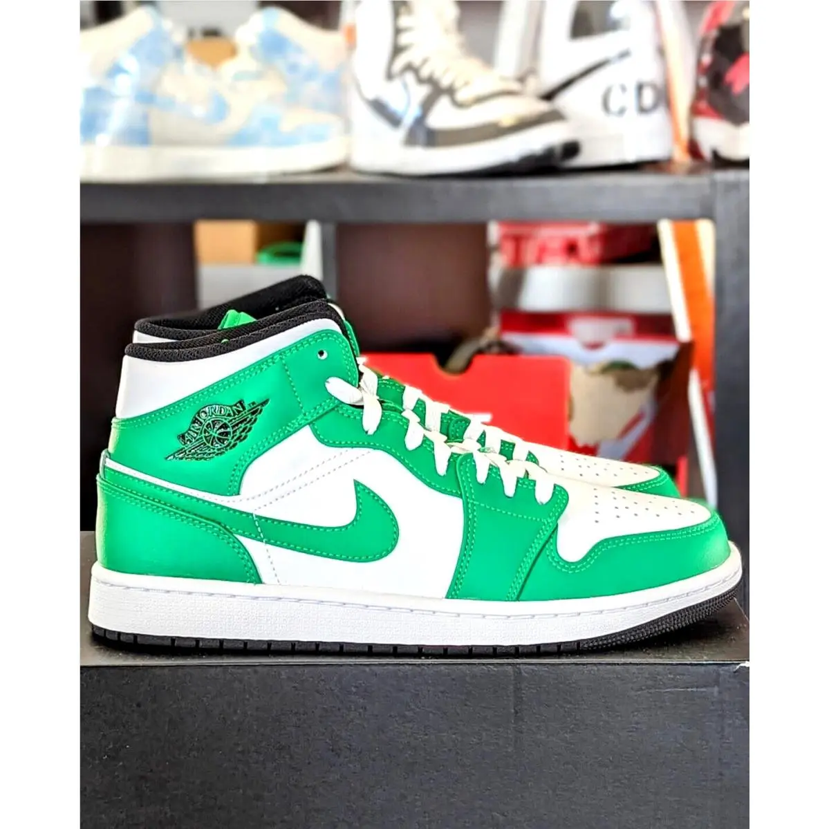Nike shoes - Air Jordan 1 - Air - DQ8426-301 - Green 1