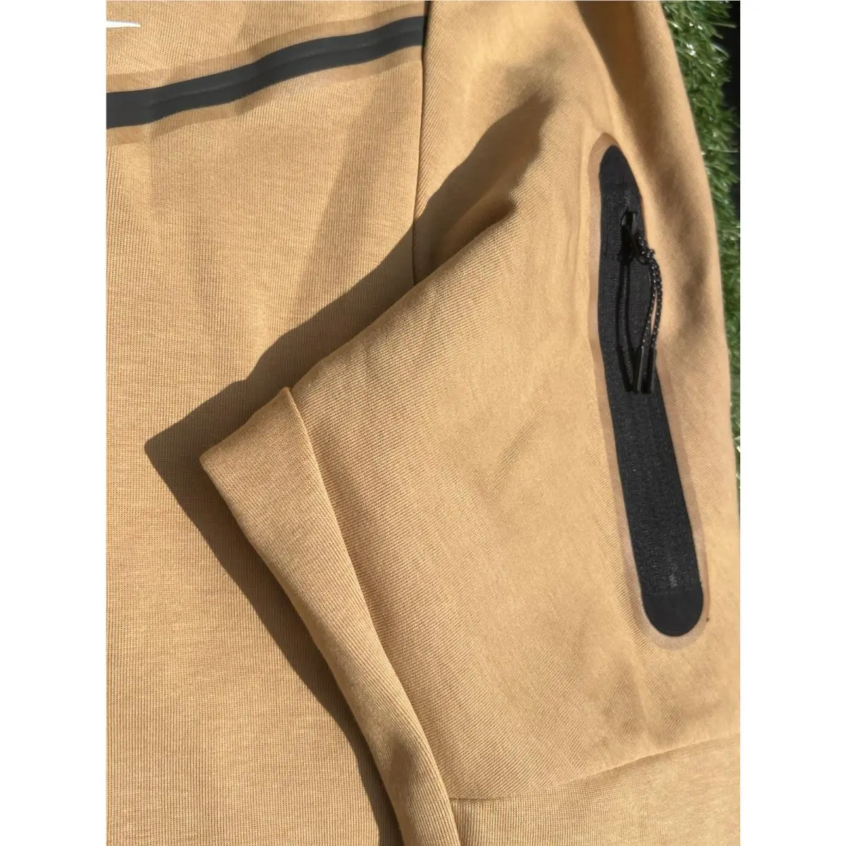 Nike clothing - CU4489-722 - CU4489-722 - Essential Gold 2
