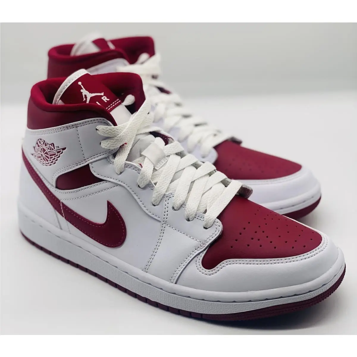 Nike shoes - Air Jordan 1 - Air - BQ6472161 - White 1