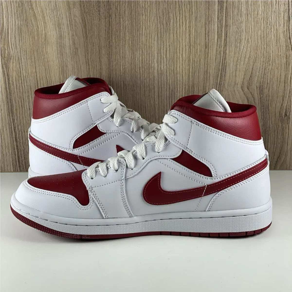 Nike shoes - Air Jordan 1 - Air - Bq6472-161 - White 4