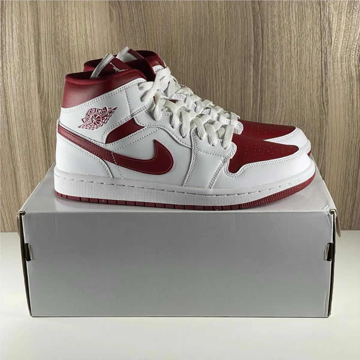Nike shoes - Air Jordan 1 - Air - Bq6472-161 - White 9