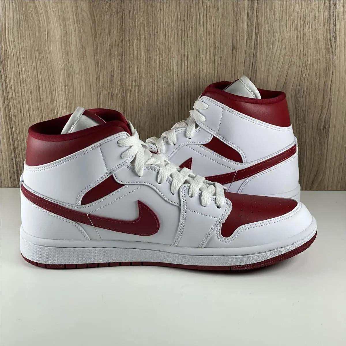 Nike shoes - Air Jordan 1 - Air - Bq6472-161 - White 5