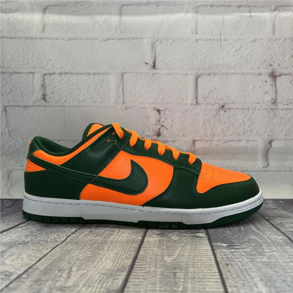 Nike shoes - Nike Dunk Retro Low - Dunk Retro Low - DD1391300 - Green 0
