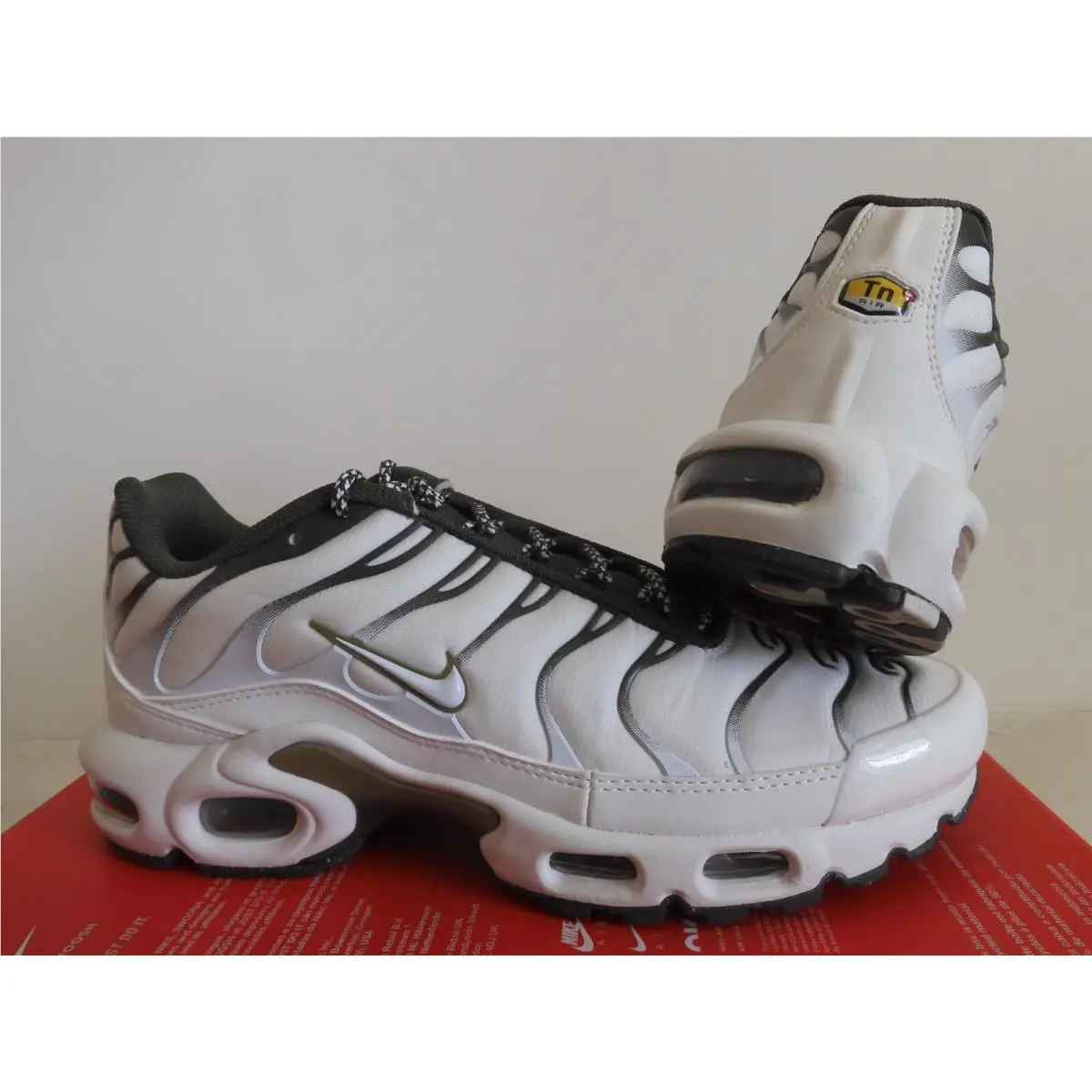 Nike shoes - Nike Air Max Plus - Air Max Plus - FB9722-001 - White (UPC: 196969070243) 0
