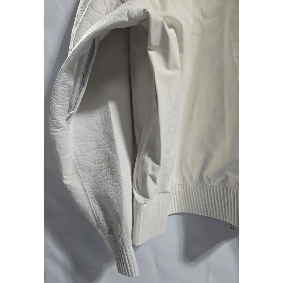 Nike clothing - Nike Lebron James Storm-FIT - Lebron James - FB7125030 - White 10