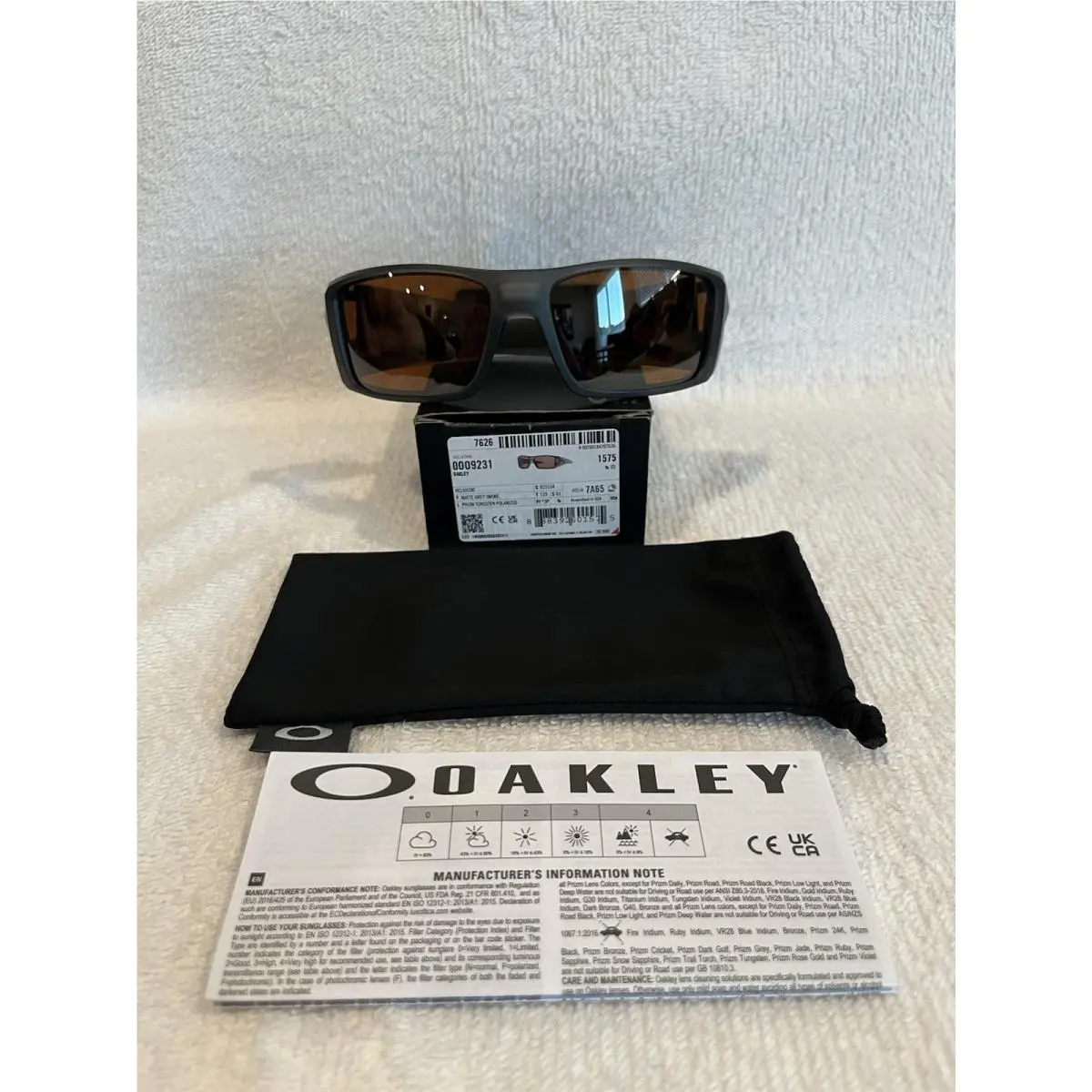 Oakley Sunglasses Heliostat OO9231-04 Matte Grey Smoke Frame w/ Prizm Polarized