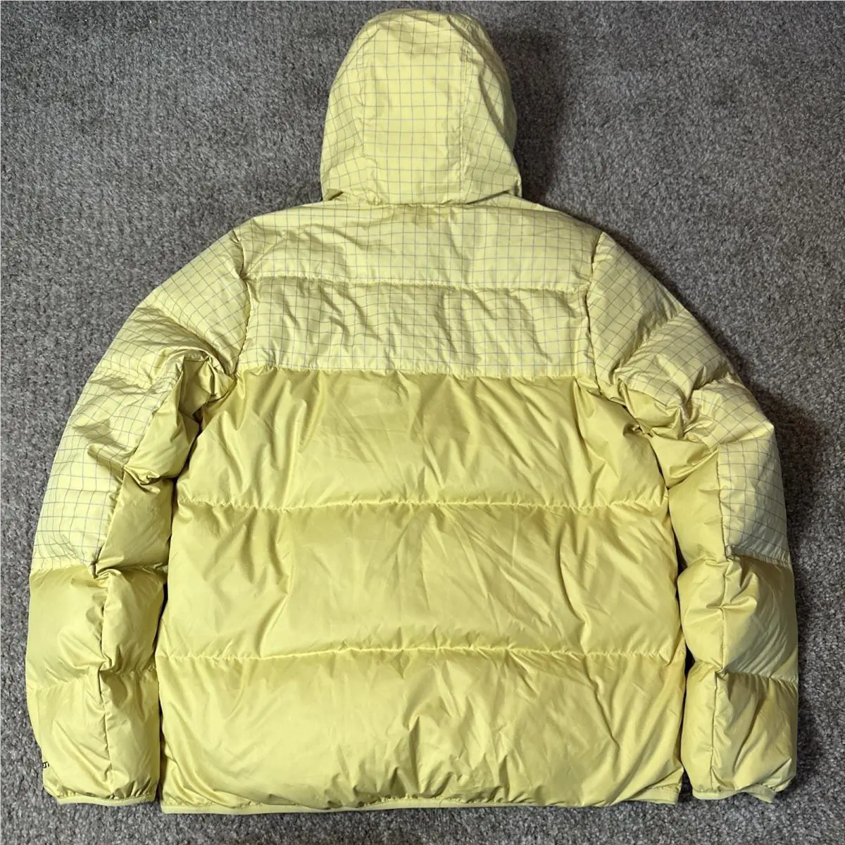 Nike clothing - Nike Sportswear Windrunner Puffer Jacket - DD6963-700 DD6963 - Yellow 10