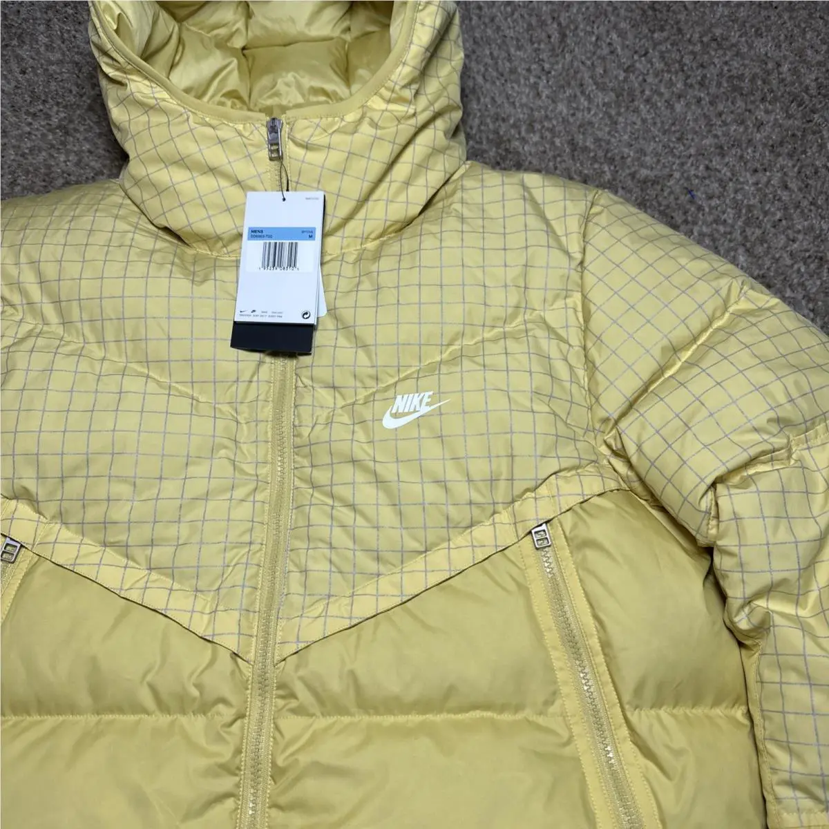 Nike clothing - Nike Sportswear Windrunner Puffer Jacket - DD6963-700 DD6963 - Yellow 1