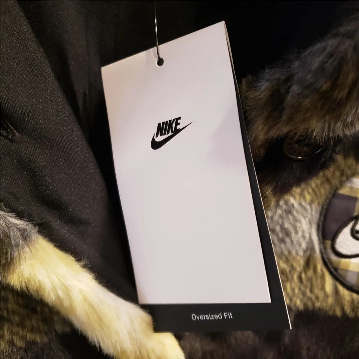 Nike clothing - Nike Sportswear - Sportswear - DD4541-010 - Black (UPC: 0195242454084) 8