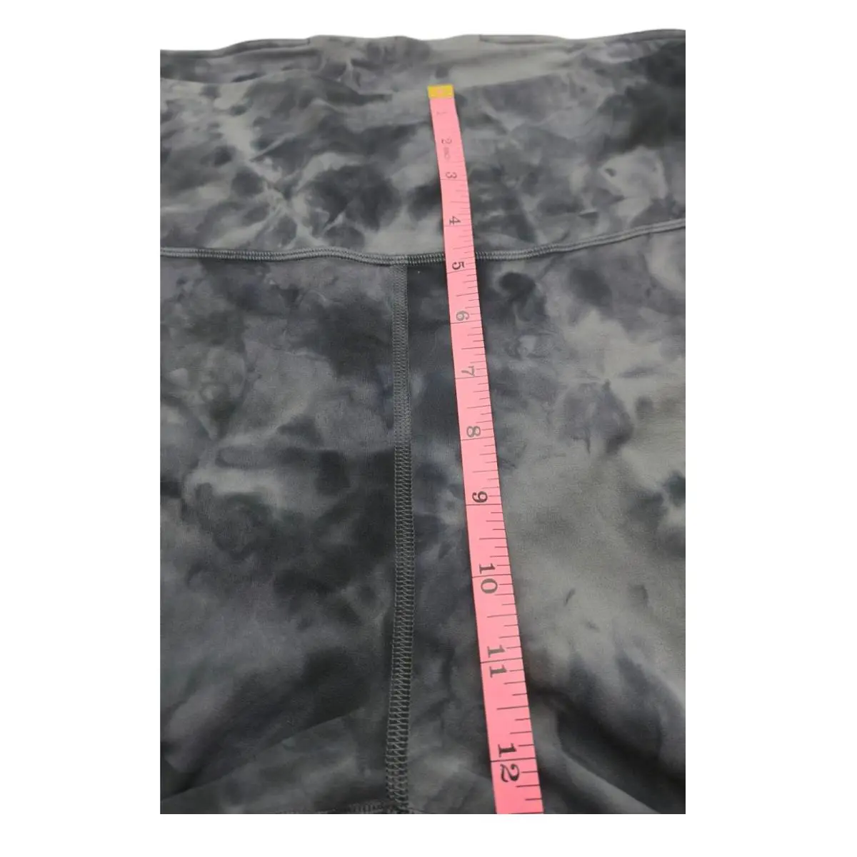 Lululemon clothing - DDPG 4