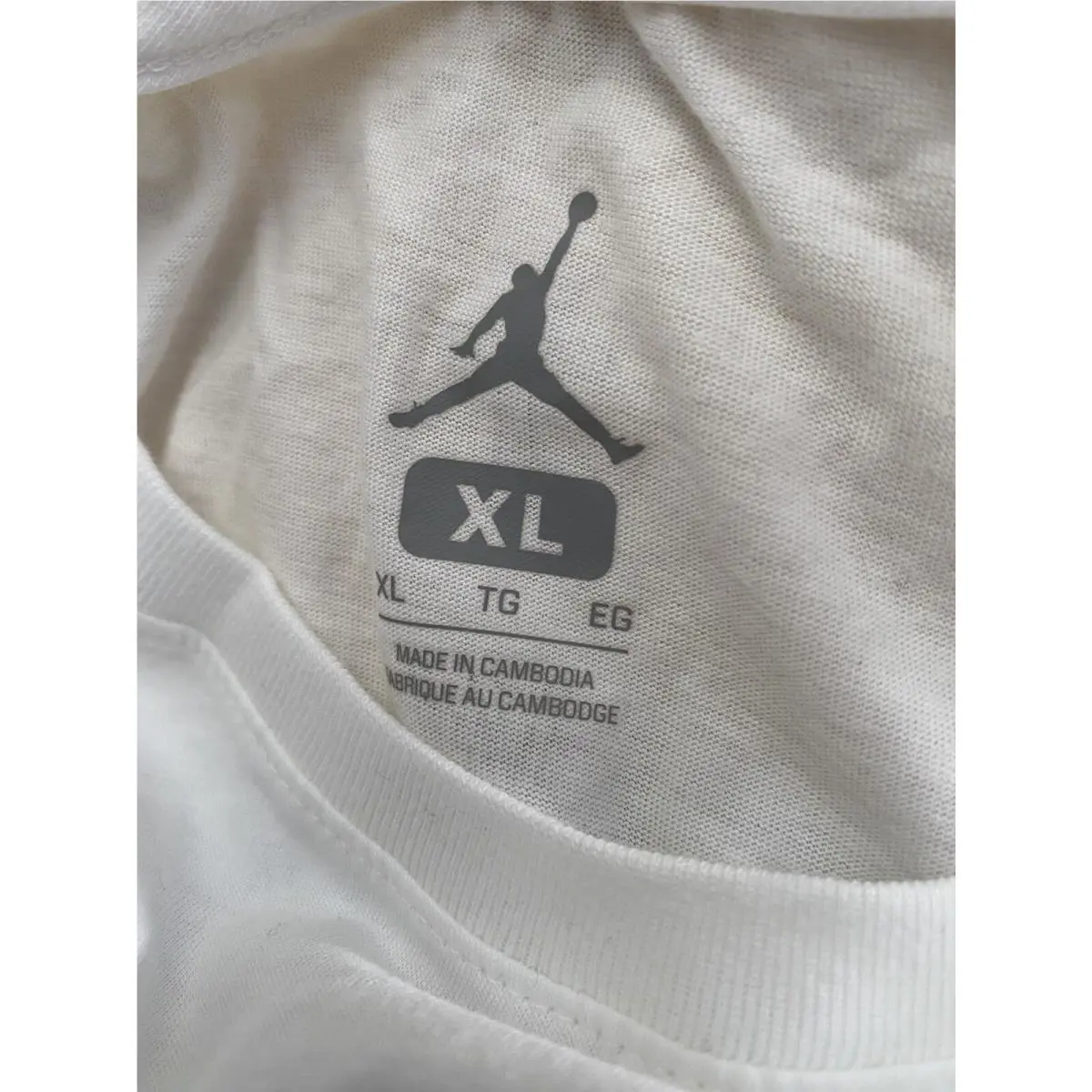 Nike clothing - NIKE AIR JORDAN 1 10 OVO - 872834-100 - White/Gold (UPC: 0886916546289) 4