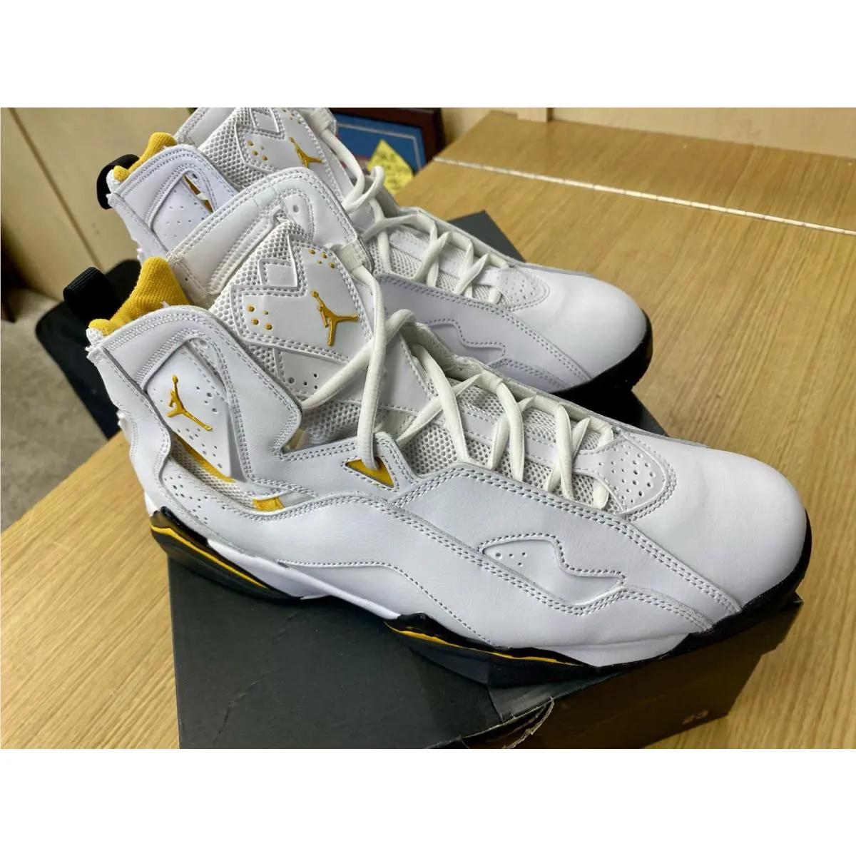 Nike shoes - Nike Air Jordan True Flight - 342964-107 - White 1