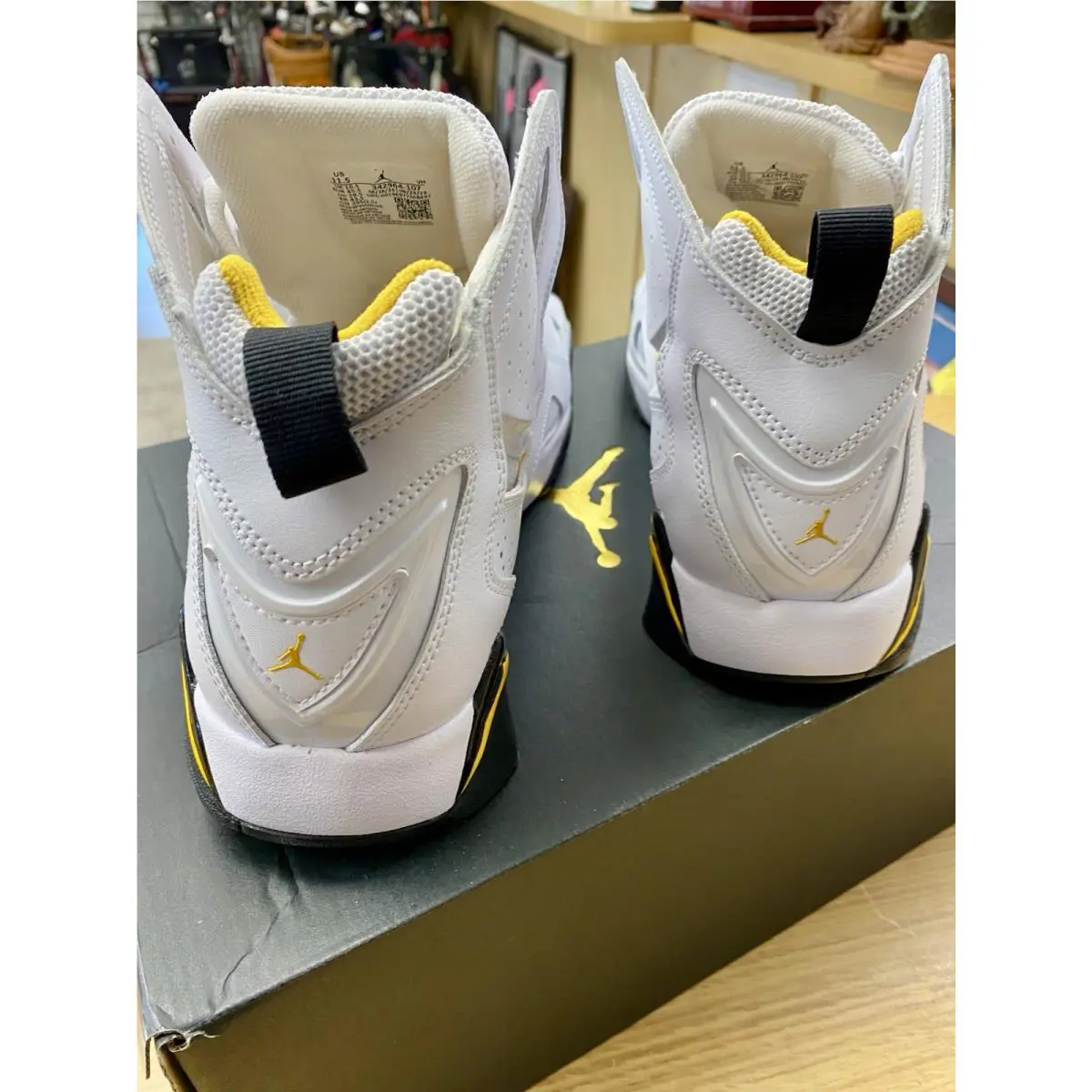 Nike shoes - Nike Air Jordan True Flight - 342964-107 - White 2